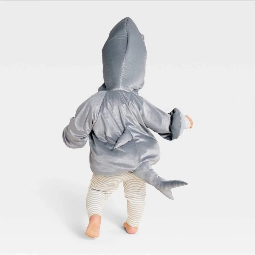 Baby Shark costume Sz 0-6 months - Picture 3 of 9